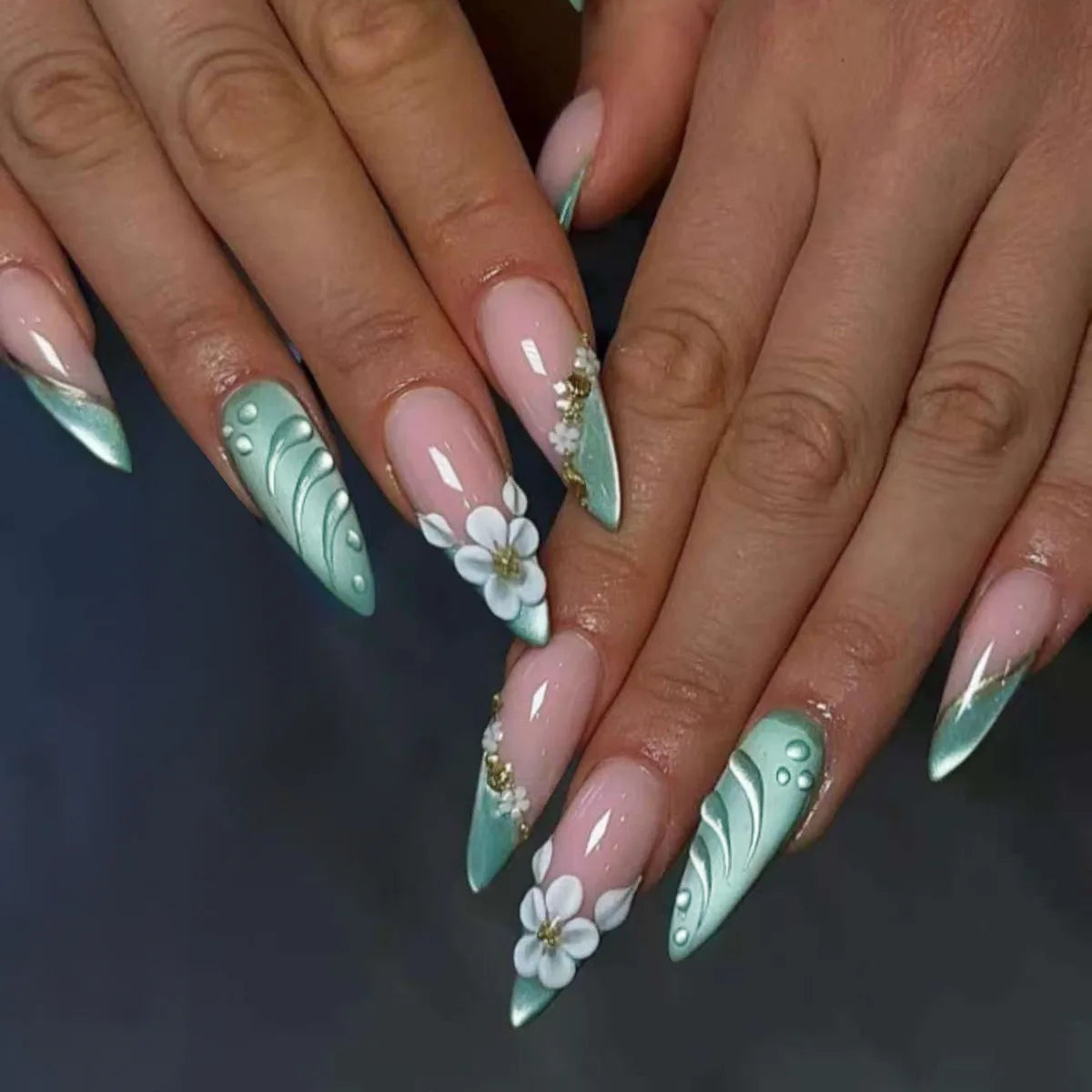 The Pop-Off Nail Set